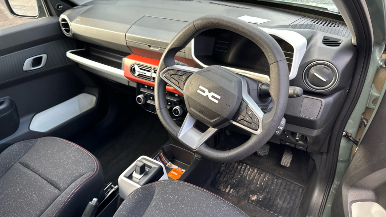 Dacia Spring 27kWh Expression 65 48kW 5dr Auto Electric Hatchback